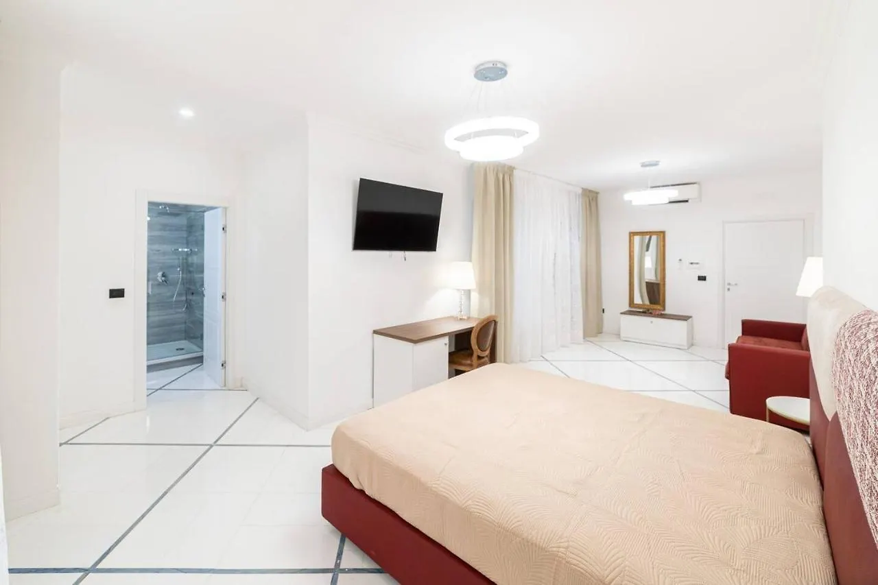Apartments Hotel Real Suite Napoli Chiaia Mergellina Italia